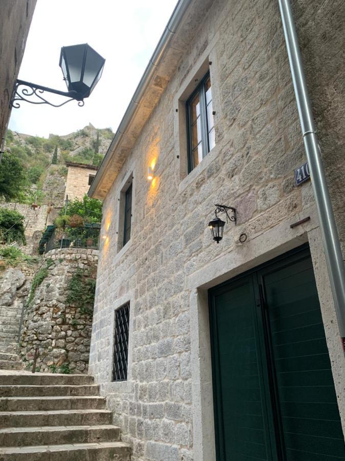 Hotel Kazin Supreme Kotor Exteriér fotografie