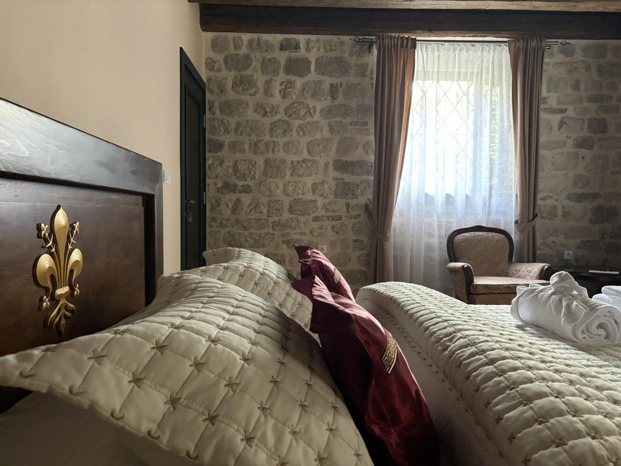 Hotel Kazin Supreme Kotor Exteriér fotografie