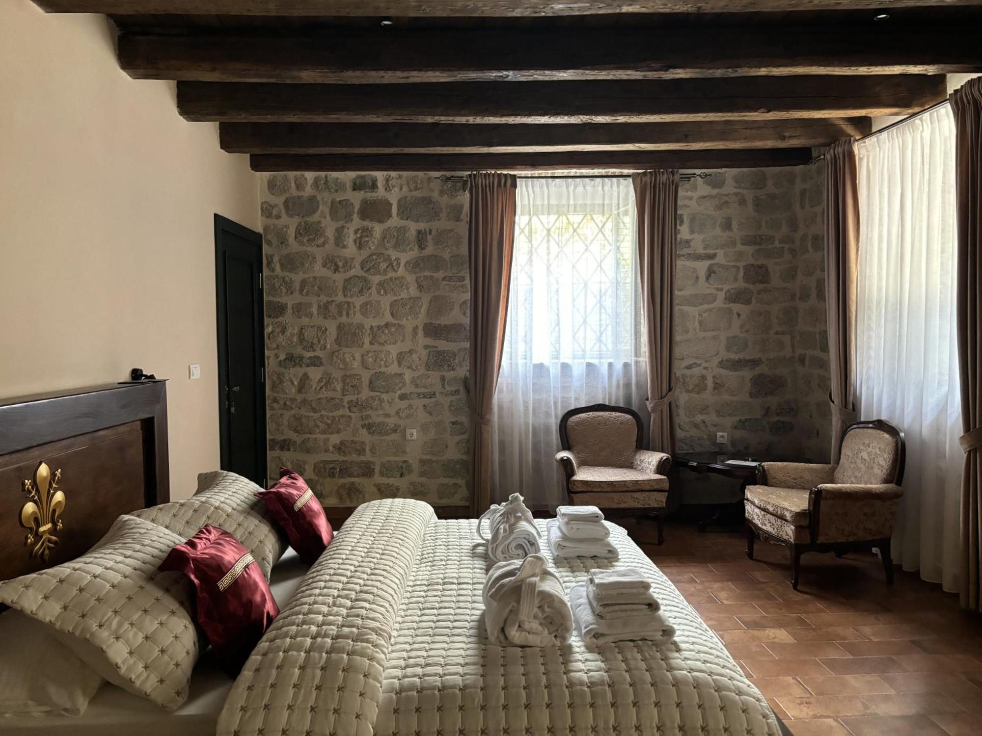 Hotel Kazin Supreme Kotor Exteriér fotografie